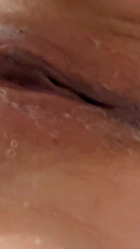 Top Fashion Model Shaves Her Pussy Before General Fashion Perfomance