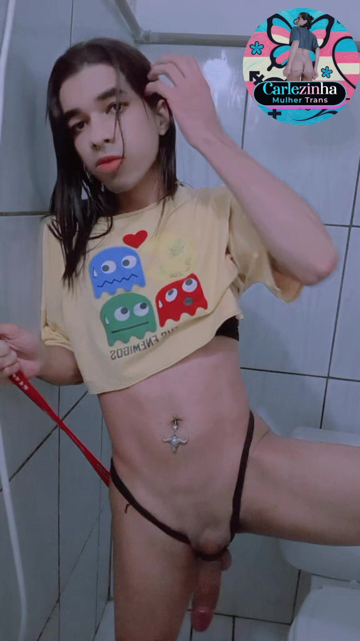 Srta. Carla: Carlezinha - Naked Dicked Trans Woman in Cropped with a Hot...
