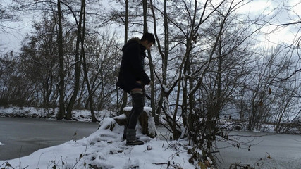 Idmir Sugary: Зимняя дрочка в Snowy Land два раза