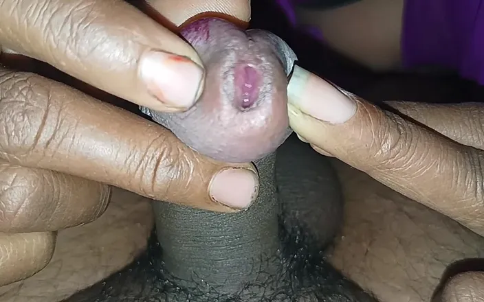 PrincyVicky: Wife Sucked the Penis and Took Out the Water