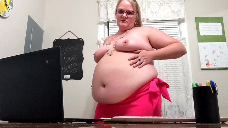 Nichole Madison: L'aggiornamento della tua insegnante incinta!