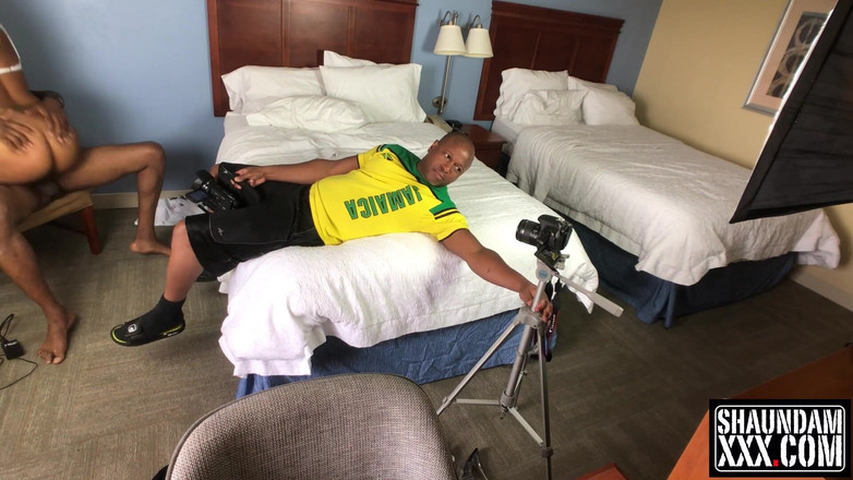 Shaundam: Behind the Scenes - a Little More Comfortable