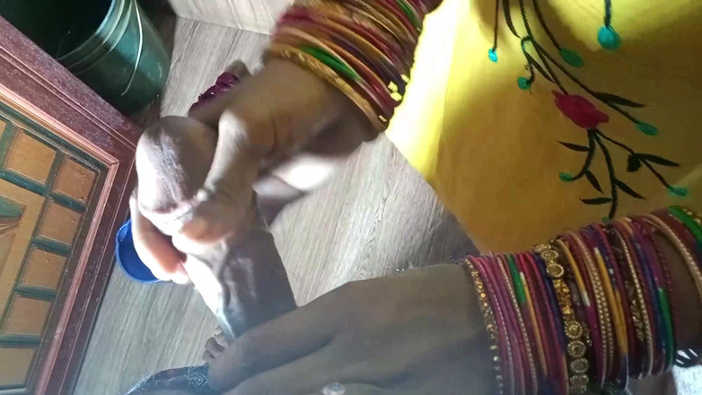 FireeCouple: Ošukal jsem služku v koupelně