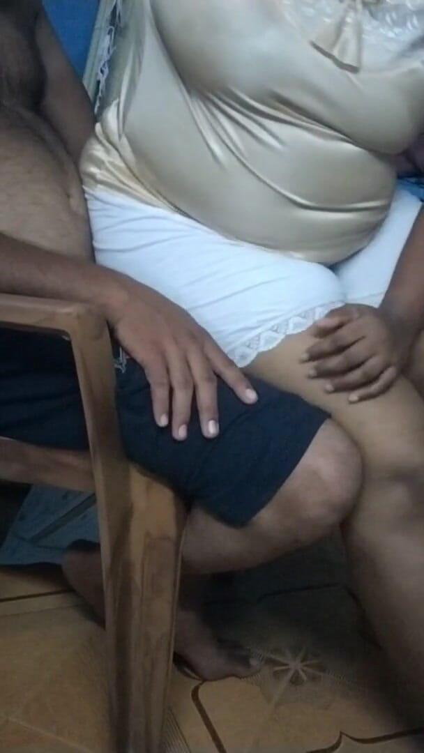 Tamil lesbian: Hot Talking
