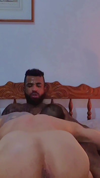 Věci byly příliš horké na masážním stole, takže jsme si intenzivní bez sedla do postele