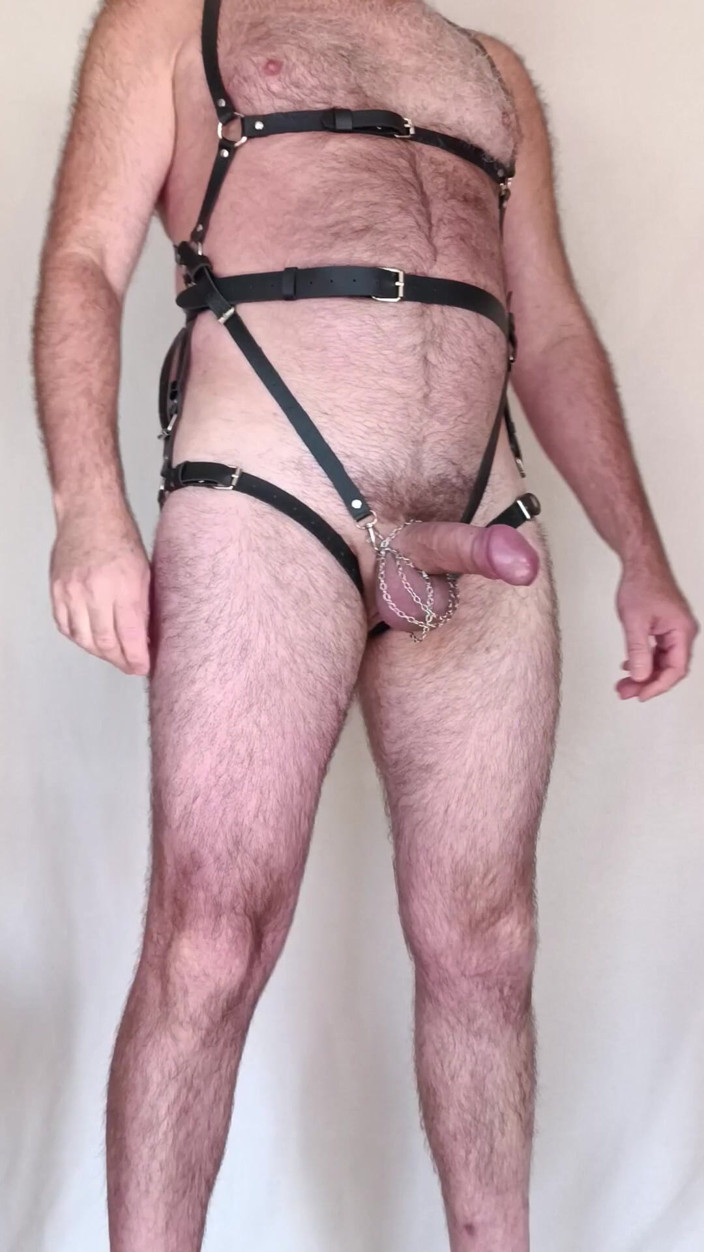 Assjoy bob: Asshole in Belts and Fingers