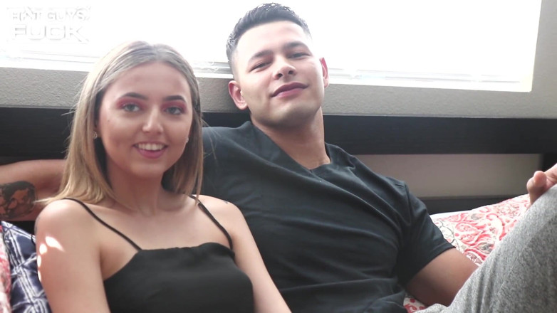 Hot Guys Fuck: ノア・ガトウが18歳ニコールとセックス