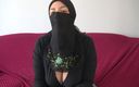 Souzan Halabi: Esposa infiel egipcia quiere grandes pollas negras en su coño árabe