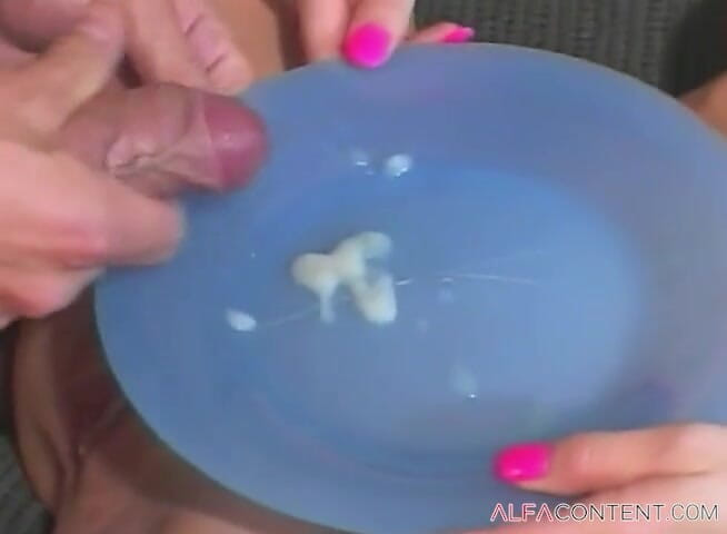 Camel toe girls: Blondine missy Monroe mit dickem arsch liebt es, anal zu...