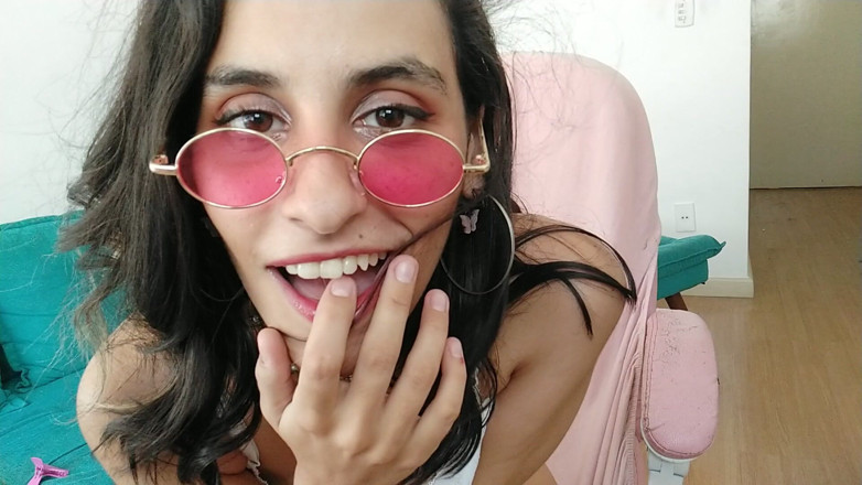 Ms Candy Bunny: Dikke eenzame verliezer