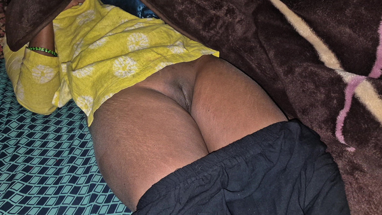 ExcitedWomen: Mój mąż zostawił mnie w środku nocy i włożył penisa do...