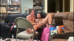 Krash_n_Babi: 항상 입이 가득합니다. 페깅으로 시작하지만 그는 타격 직업을 가져옵니다.