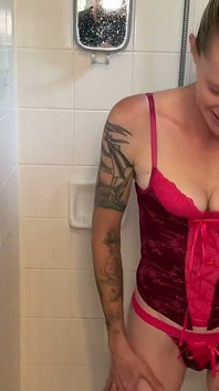 Sikanie w bieliźnie My Victorias Secret