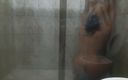 Crazy desire: Deel 1: seks in de badkamer met een stel - grote kont...