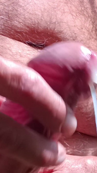 Si masturba nudo nei boschi, grande cazzo non circonciso sborra in primo piano - rockardglans 201