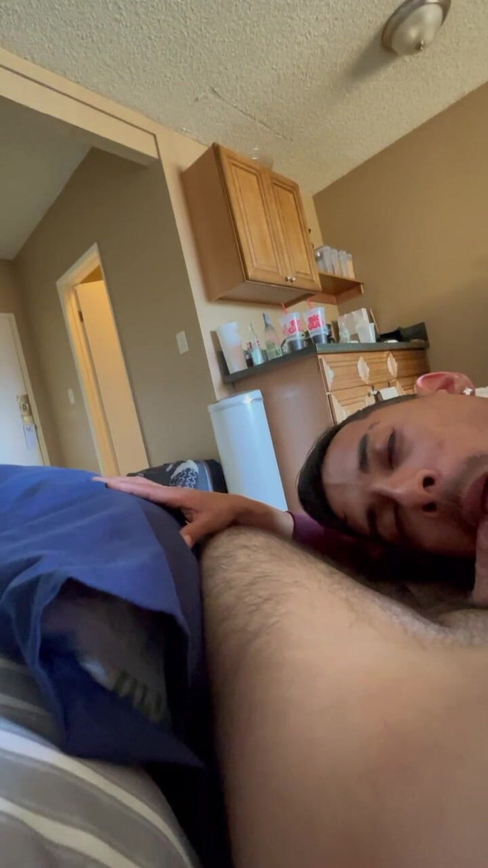 Texas-Toxicos: Lenta chupando gran polla latina