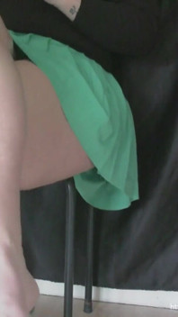 Sexy bledé bílé nohy
