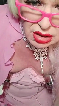 Sissy Trans Cums