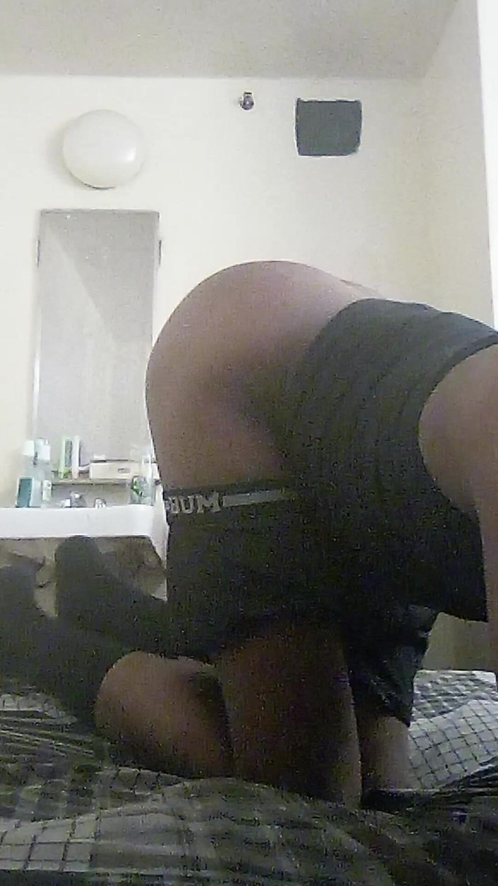 SweetDWillie456: Sexy Submisivní Těsná bootyhole Femboy v černých ponožkách