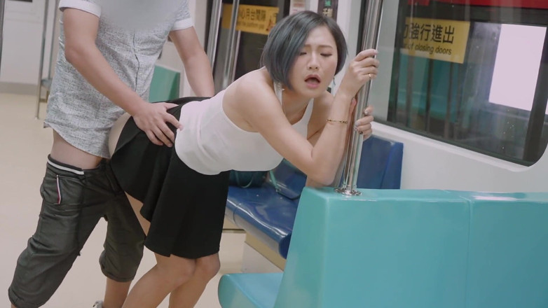 Asian Milfs n Teens: Scene with Asian horny babe in subway - Perv Milfs n...