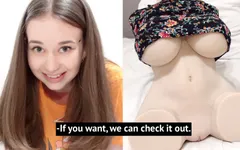Minha meia-irmã diz que ela é melhor em sexo do que minha boneca tantaly