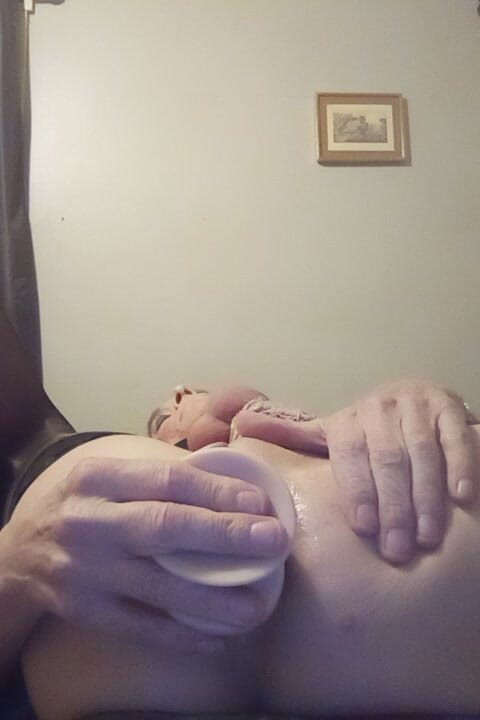 Mellissa: Ненаситна повія Меллісса не може натішитися бурінням її члена, жадібна дупа