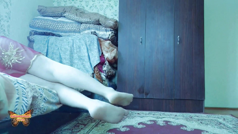 Kitty_Cross: Cute Sissy Brushing Long Pastel-colored Wig Gently