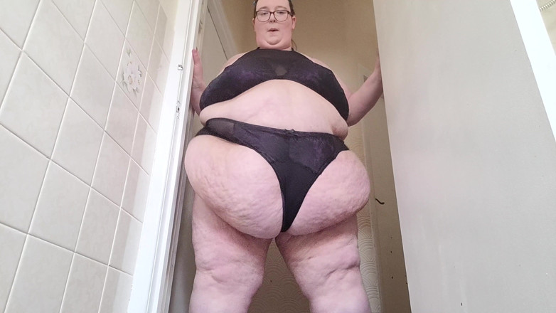 SSBBWLadyBrads: Deine fette fettleibige stripperin