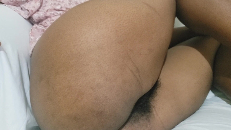 Lovemina: Sexy MILF Ass with Curvy Body - Mature Confidence, Big Booty...
