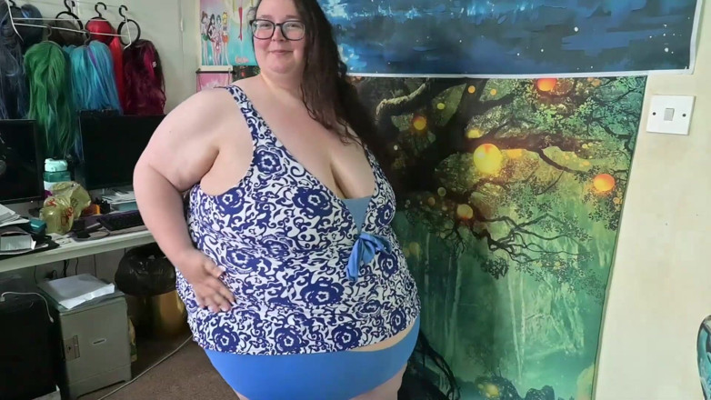SSBBWLadyBrads: Ssbbw áo tắm màu xanh thử và cởi đồ