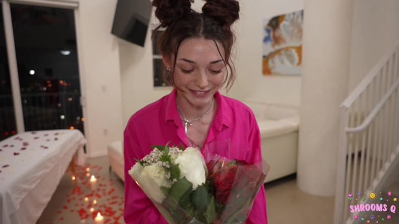 Shrooms Q: Dává taťkovi překvapení na Valentýna