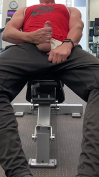 Jockdad87 hotel fitnessstudio wichsen und kommen teil 2