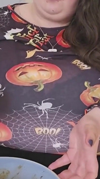 SSBBW Spooky Chinese Stuffing