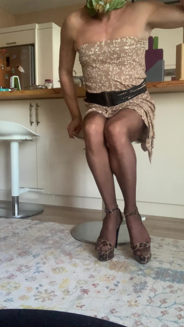 cd_aysemmm: La femme arabe sexy de mon oncle