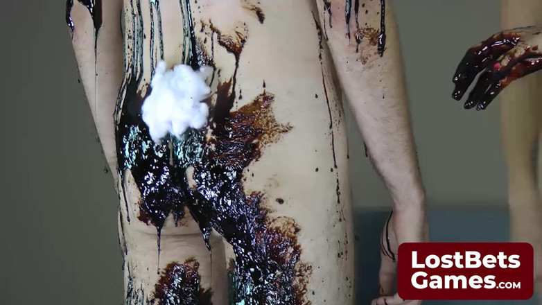 Lost Bets Games: 야생 스트립 광란 게임을하는 세 친구의 그룹