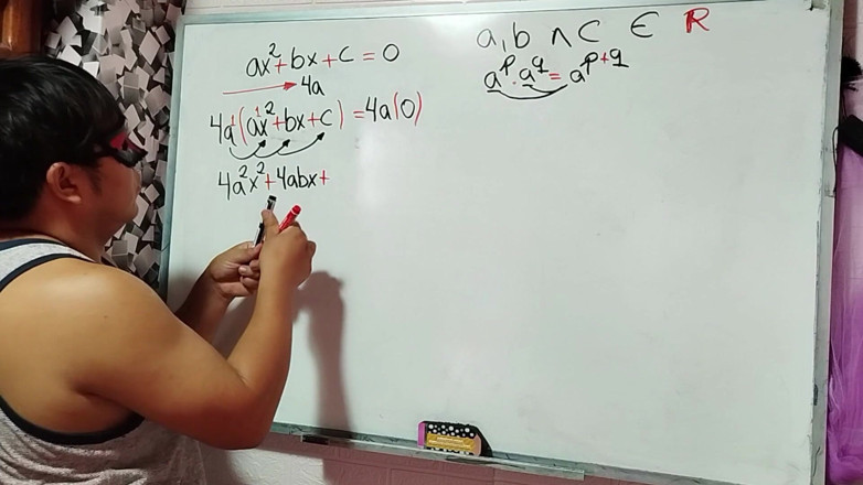 Rosaroja: 29 cebir: ikinci derece denkleminin cinsel gösterisi