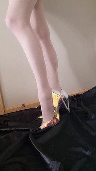 Stiletto Mit Hohem Absatz, Gooning