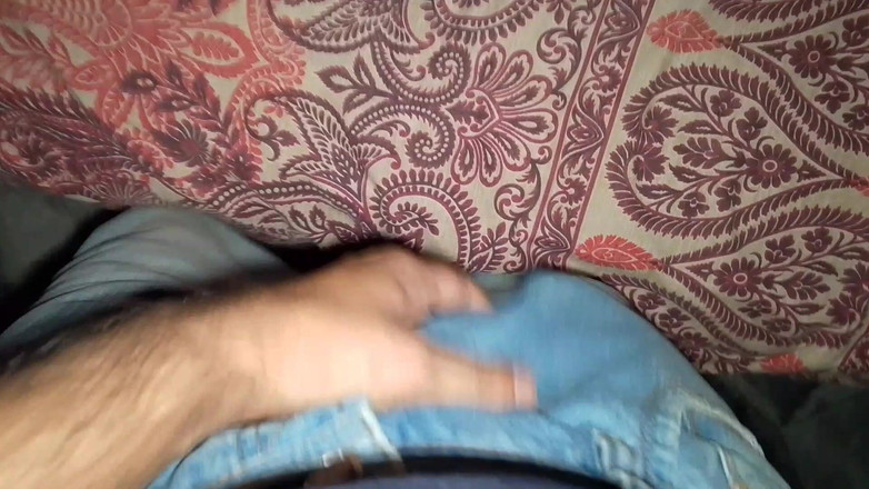 QueenbeautyQB: Masuk ke kamar ibu tiri India dengan dalih takut sendirian...