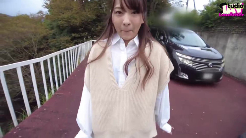 Studio JAV Launcher: Korunmasız maratonda görev başında bir güzellik bütün gece içmeye devam...