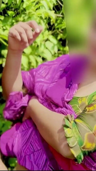 인도 인도 마을 하녀 추가 Saleri, 정글에서 십대 메이드 섹스 풀 힌디어 오디오