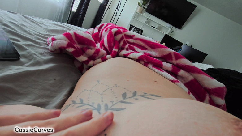 Cassie Curves: Looped Into Me