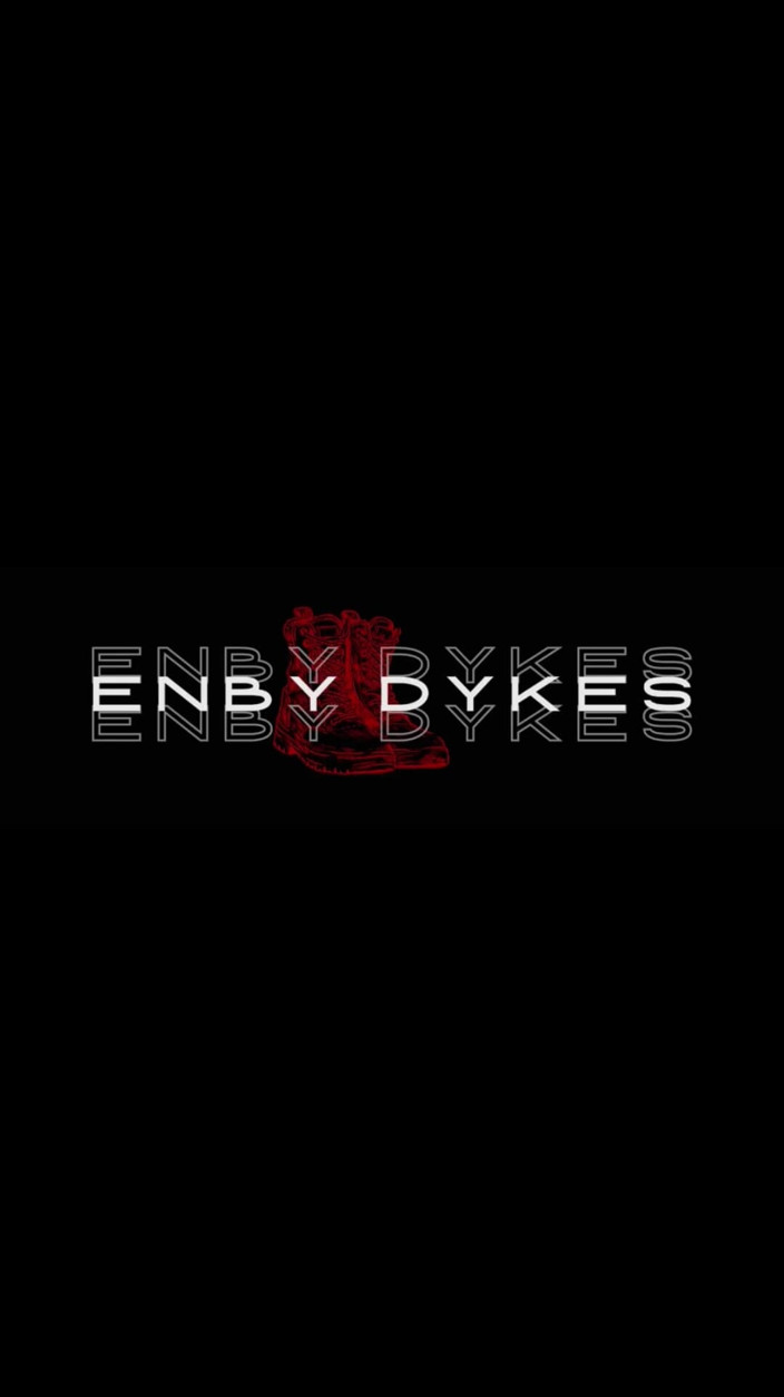 EnbyDykes: Lesbian Lovemaking: Rivers First Plugging Cedars Pantat Ketat