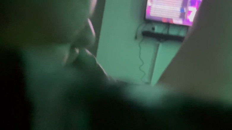 HisSlutyWife: A Noite Antes do Natal com uma puta em casa