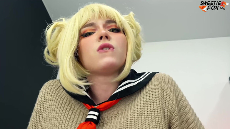 Sweetie Fox: Himiko Toga e sua buceta peluda comemoram 18º com primeiro sexo...