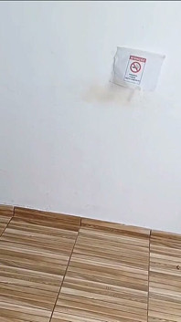 Doctor Leaves Patient Naked in Order to Examine Her!