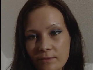 Dirty Teeny: Teen stripping and swaying