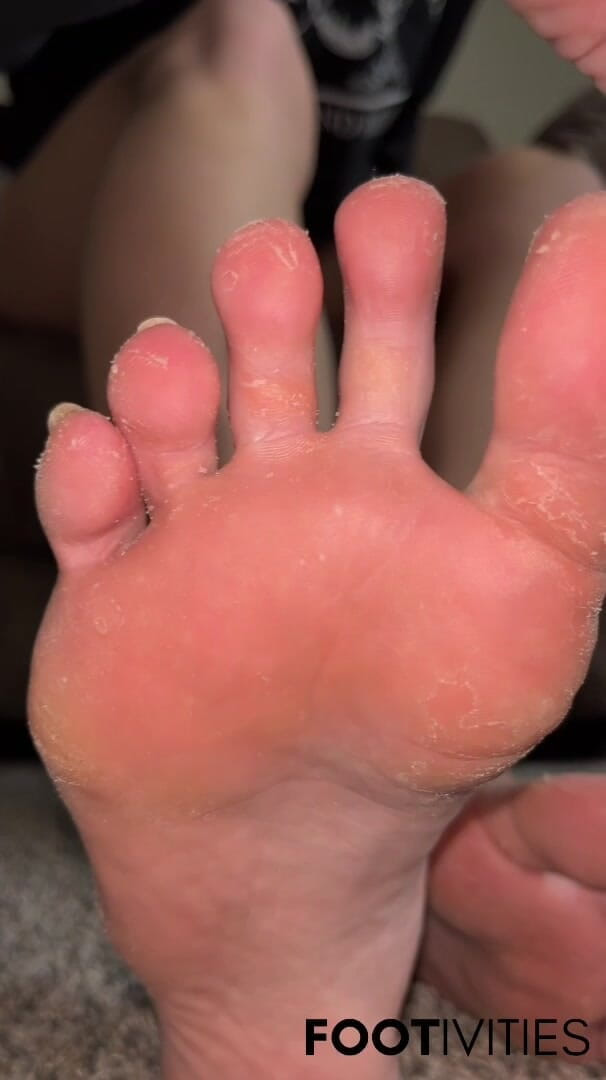 footivities: Asmr Esfregando Os Pés E Pés Oleosos Em Primeiro Plano