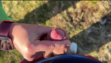 Emma Voyeur: Am fost prinsă mângâindu-mă în public... M-a ajutat să termin