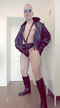 Leather Cop Berlin 5