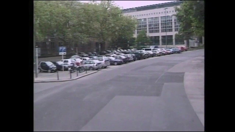 Deutschland porn: Due incredibili miLF vengono scopate duramente dal loro ragazzo in...